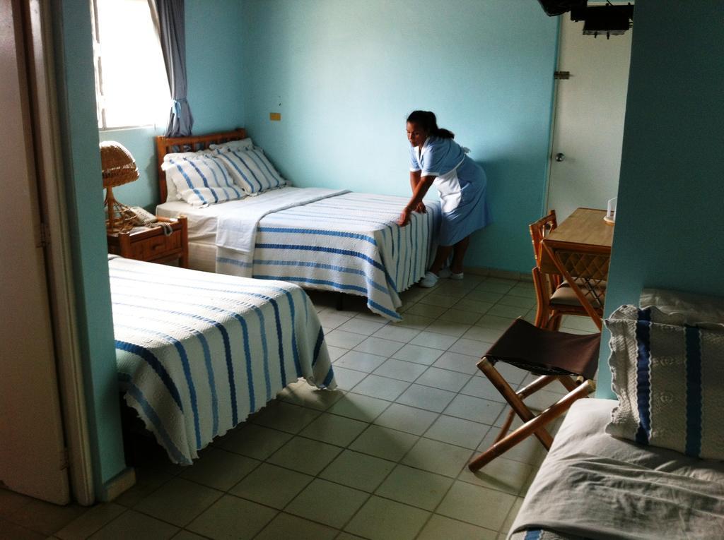 Hotel Caribe Barahona Extérieur photo