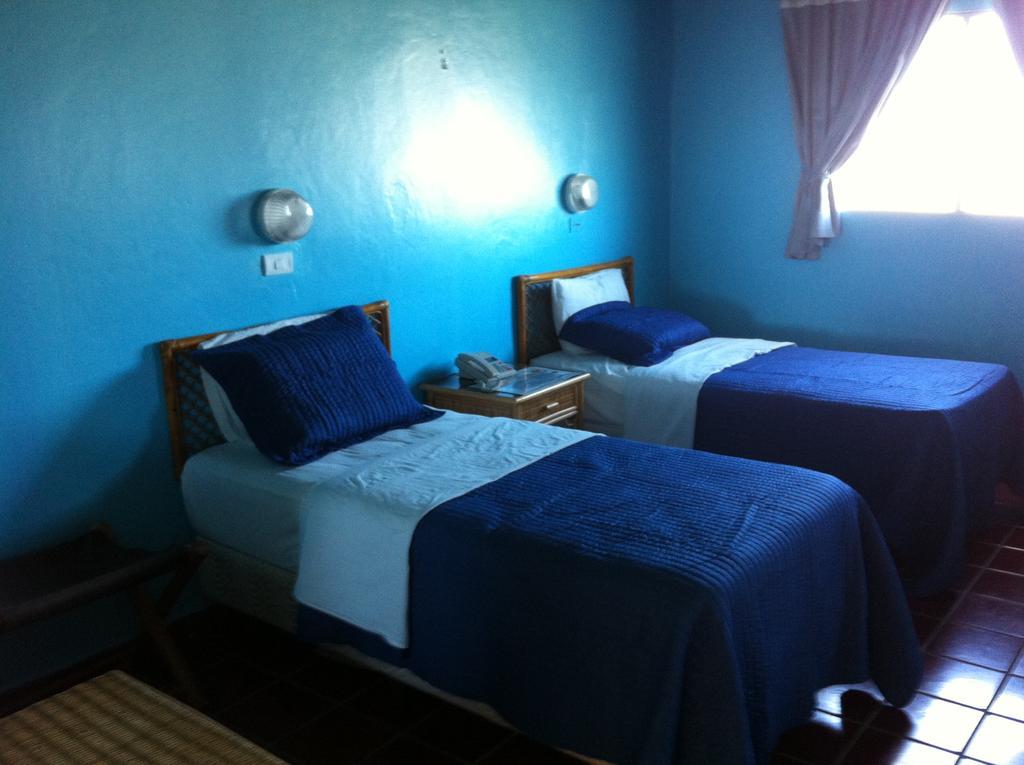 Hotel Caribe Barahona Extérieur photo