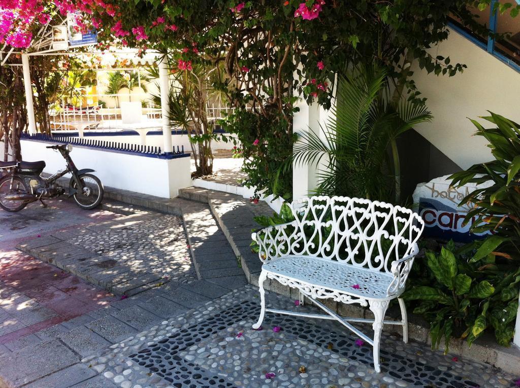 Hotel Caribe Barahona Extérieur photo