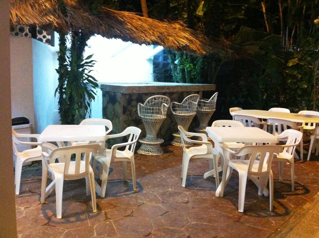 Hotel Caribe Barahona Extérieur photo