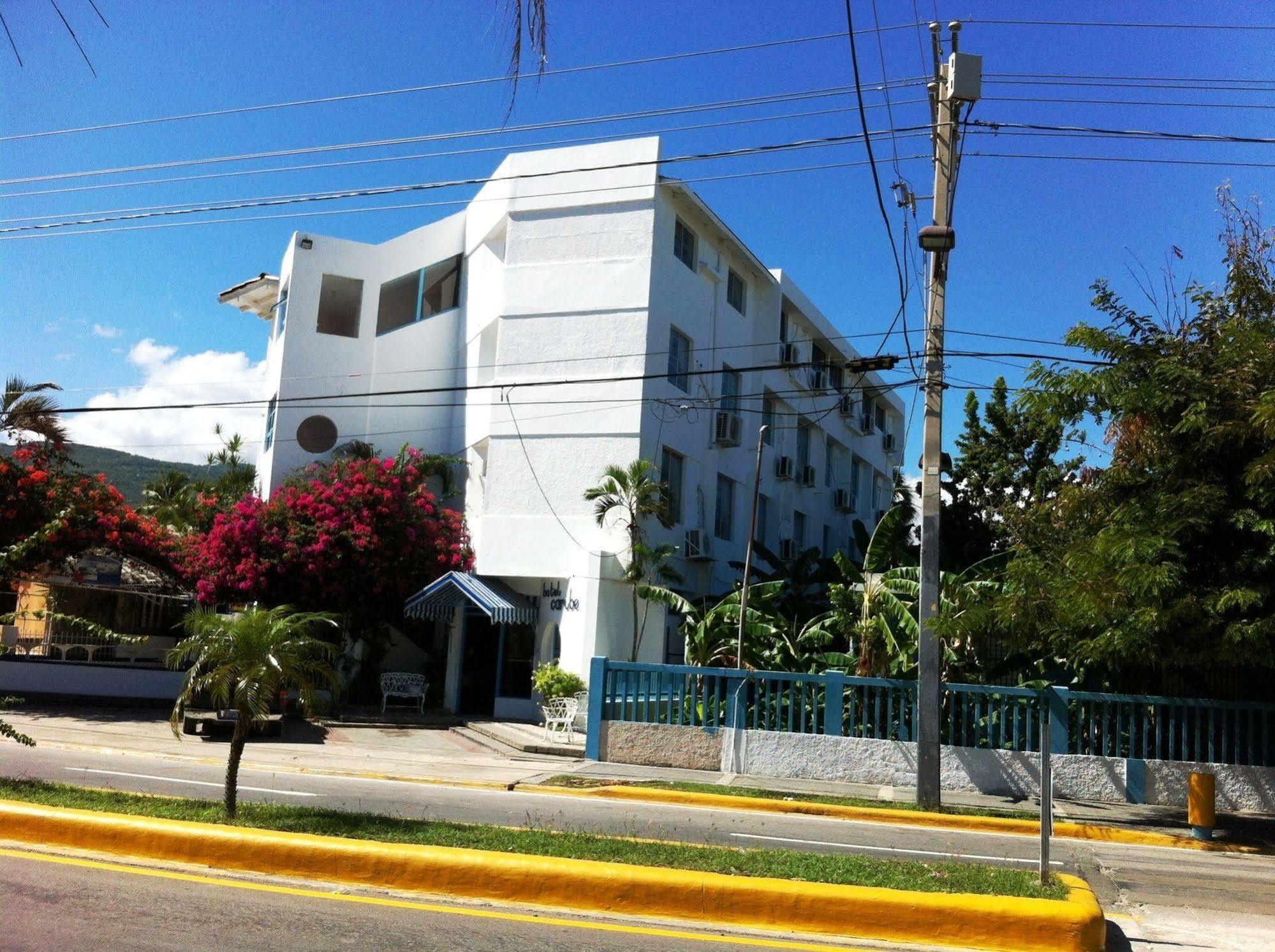 Hotel Caribe Barahona Extérieur photo